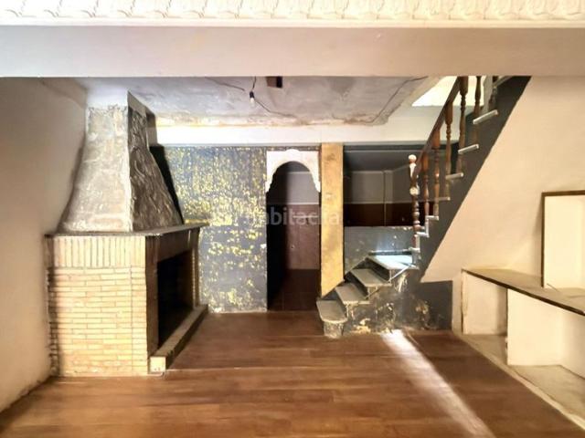 Casa adosada en venta en Sevilla, Palmete. ADOSADA A REFORMAR PALMETE. Casas adosadas.