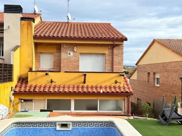 Casa adosada en Venta en Segur de Calafell