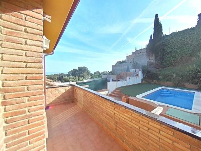Casa adosada en Venta en Segur de Calafell