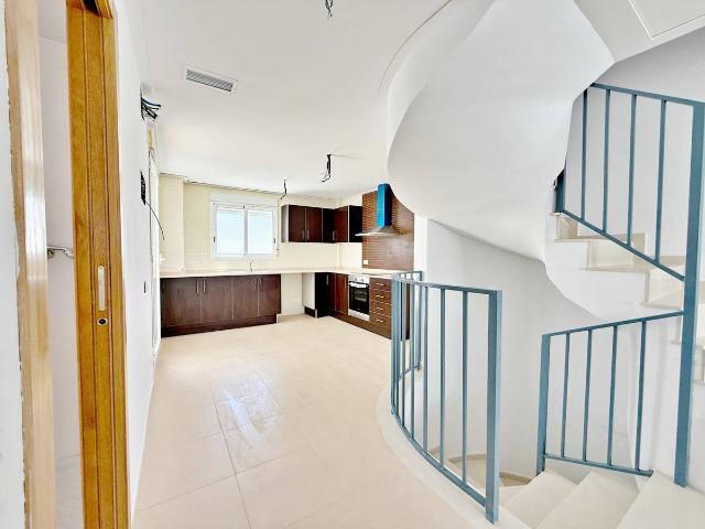 Casa adosada en Venta en Senyera