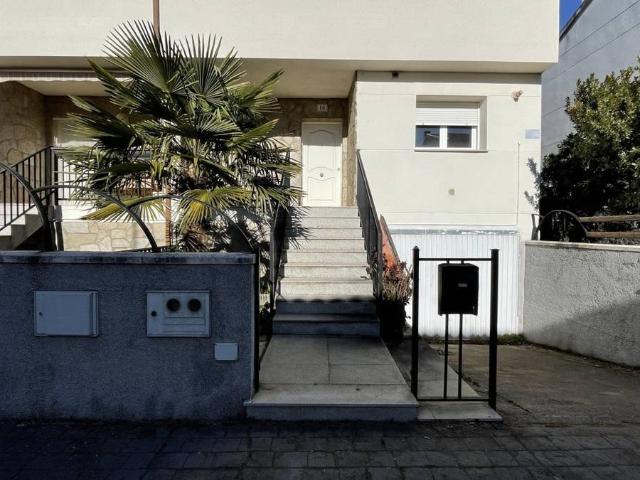Casa adosada en Venta en Serradilla del Arroyo