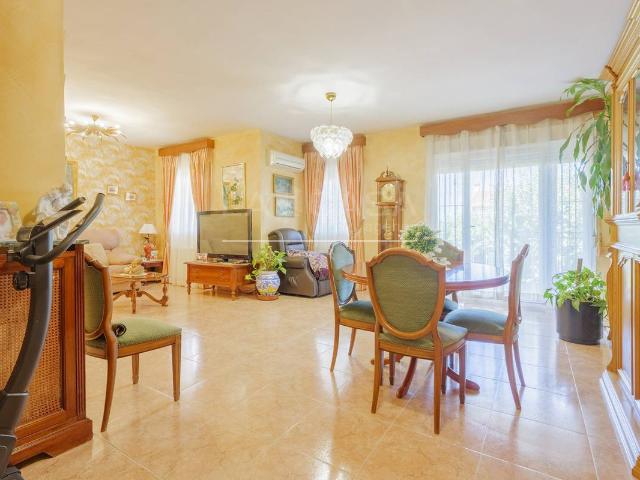 Casa adosada en Venta en Serranillos del Valle