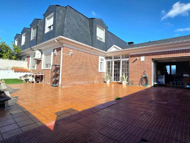 Casa adosada en Venta en Señorío de Illescas