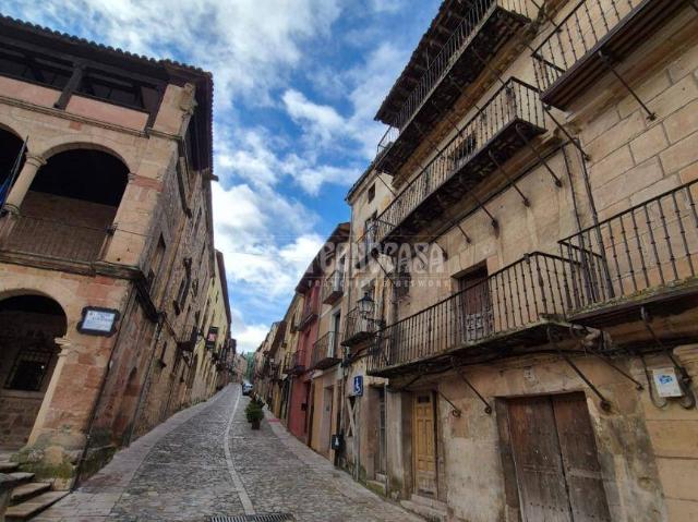 Casa adosada en Venta en Sigüenza