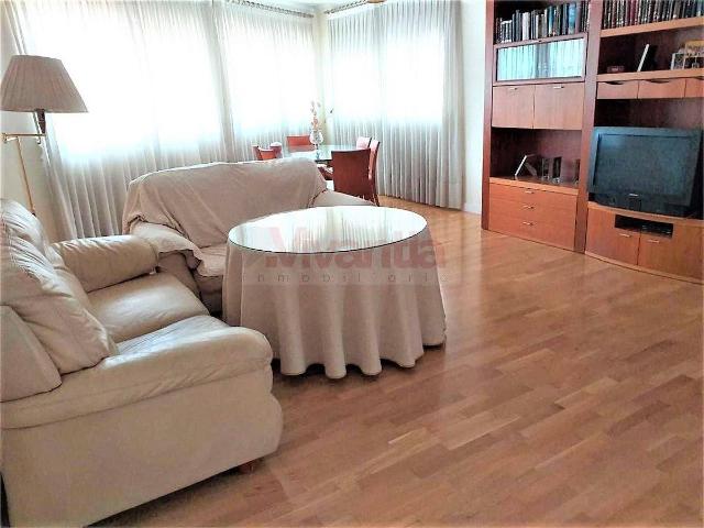 Casa adosada en Venta en Sutullena