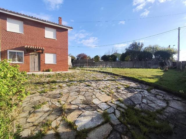 Casa adosada en Venta en Suances