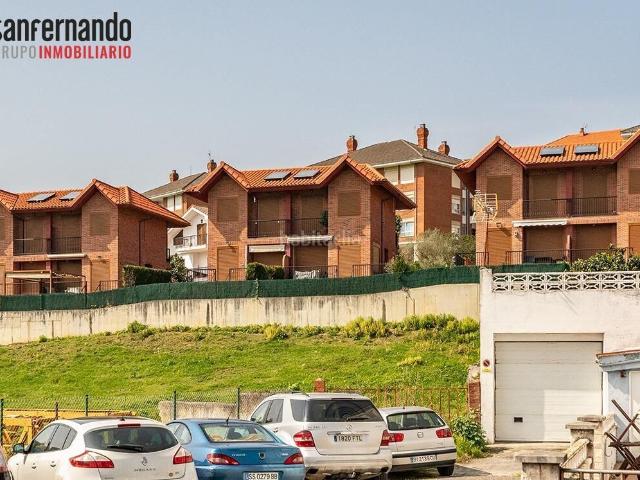 Casa adosada en venta en Suances. Gran oportunidad en Suances chalet adosado en la playa!. Casas adosadas.