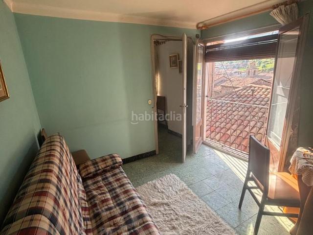 Casa adosada en venta en Pobla de Lillet La. ES VEN CASA DE TRES PLANTES. Casas adosadas Pobla de Lillet.