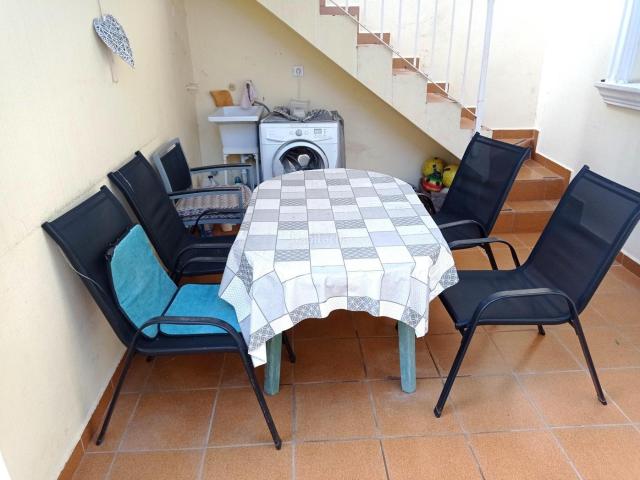 Casa adosada en venta en Poblets els. ADOSADO A LA VENTA EN LA POBLACIÓN ELS POBLETS CERCA DE LA POBLACIÓN DE DENIA. Casas adosadas Poblets.