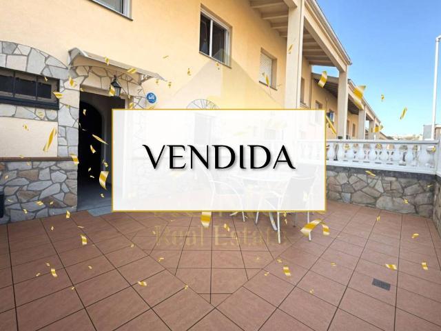 Casa adosada en Venta en Polinyà