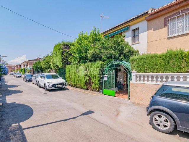 Casa adosada en Venta en Poniente