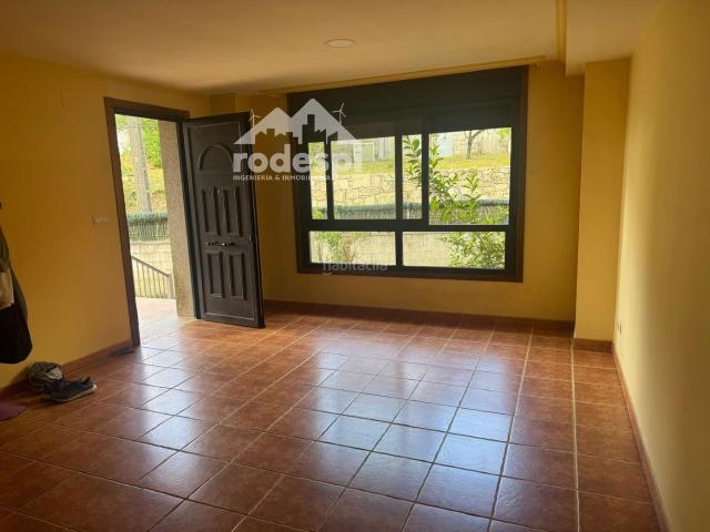 Casa adosada en venta en Ponteareas. en Ponteareas. Casas adosadas.