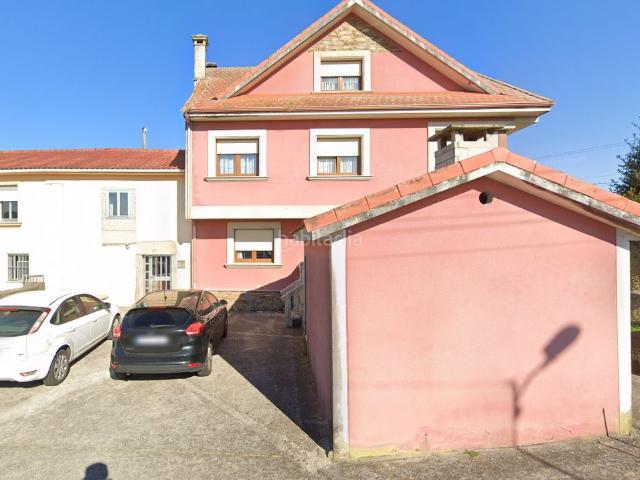 Casa adosada en venta en Ponteceso. Casas adosadas.