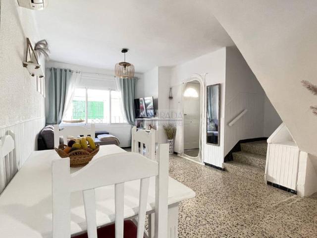 Casa adosada en Venta en Port Horta de Santa María