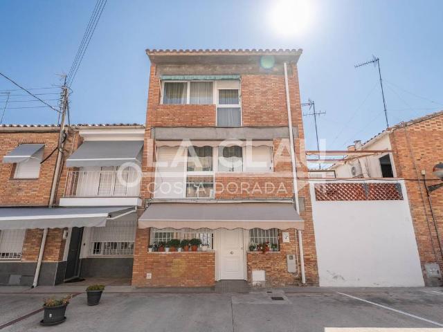 Casa adosada en Venta en Port Horta de Santa María