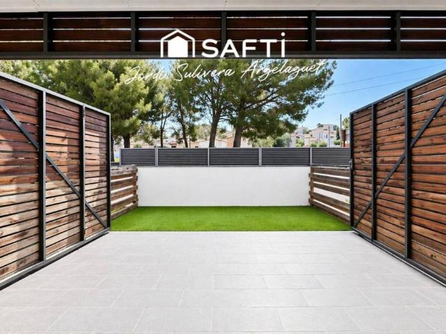 Casa adosada en Venta en Port La Cota Puig Sec
