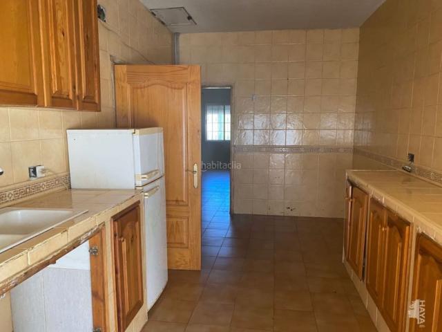 Casa adosada en venta en Porzuna. Casas adosadas.