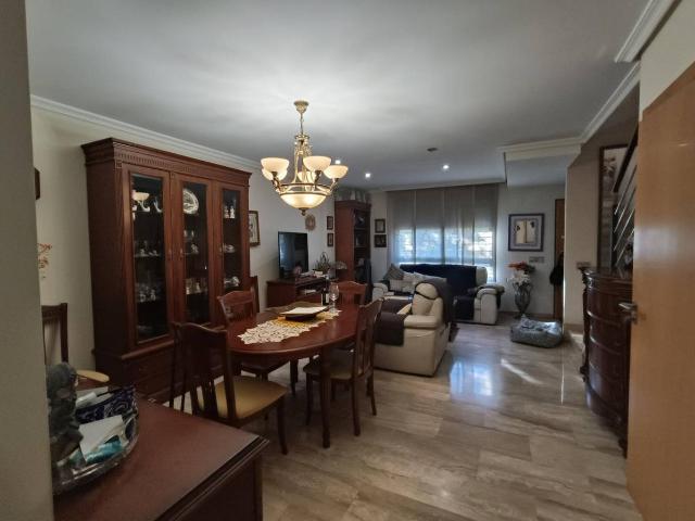 Casa adosada en Venta en Pau Lledó