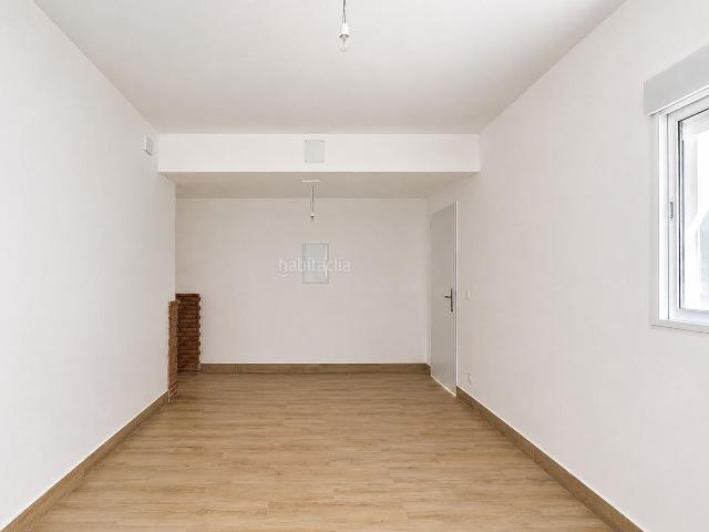 Casa adosada en venta en Padul. ADOSADA TOTALMENTE REFORMADA EN PADUL. Casas adosadas.