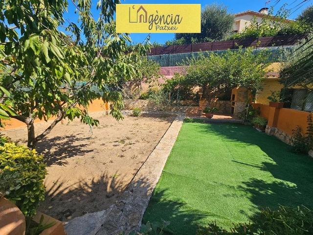 Casa adosada en venta en Palafrugell, de 124 m² 5 habitaciones por 399.000