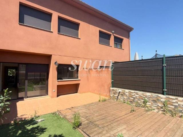 Casa adosada en Venta en Palau solità i Plegamans