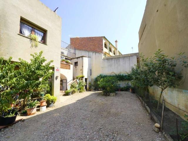 Casa adosada en Venta en Palau saverdera