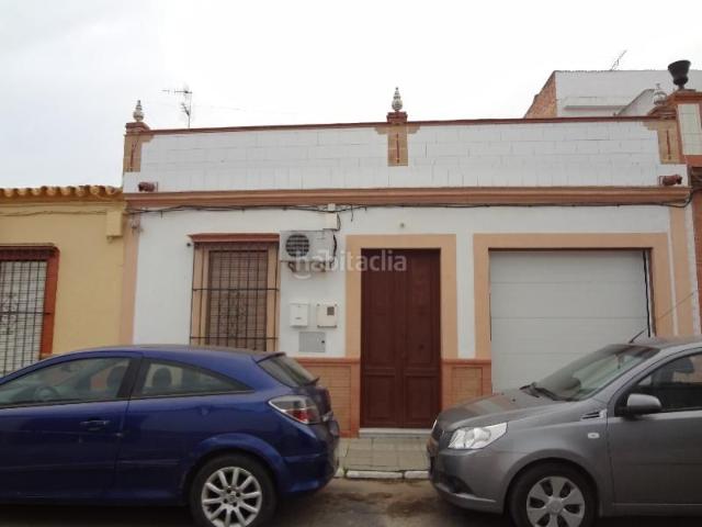 Casa adosada en venta en Palma del Condado La. Casas adosadas Palma del Condado.