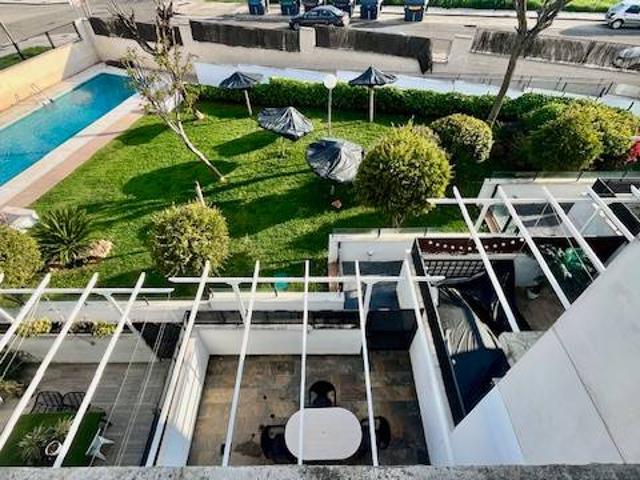 Casa adosada en Venta en Paraíso Arenal La Colina