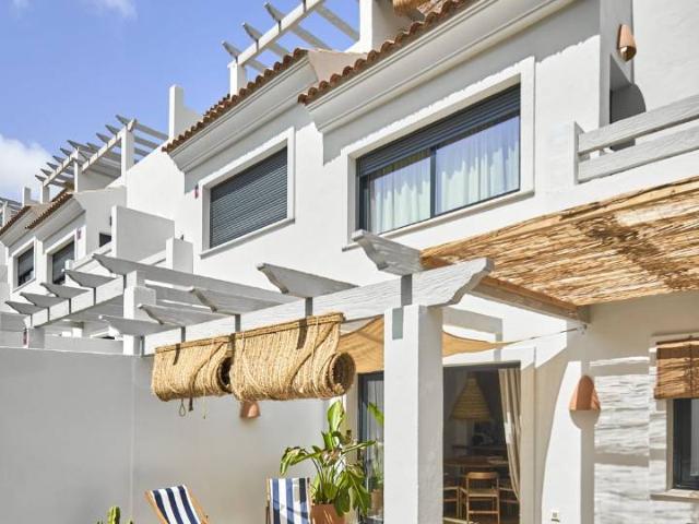 Casa adosada en Venta en Paraiso Barronal