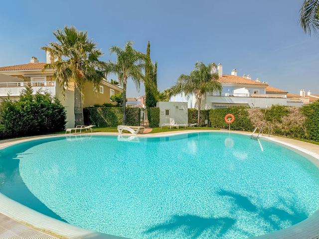 Casa adosada en Venta en Paraiso Barronal