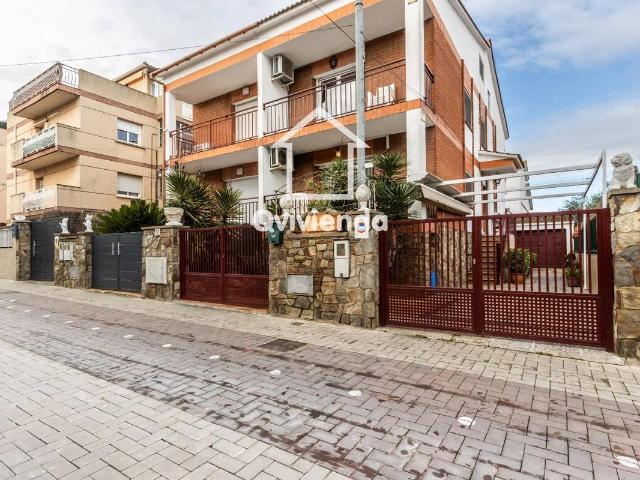 Casa adosada en Venta en Parets del Vallès