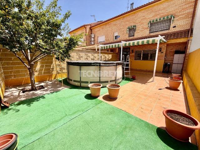 Casa adosada en Venta en Parque Manuel de Vega Carretera de Ugena