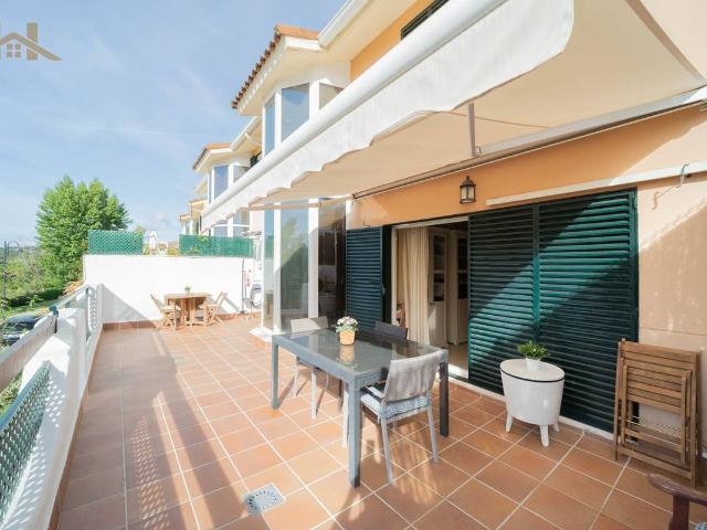 Casa adosada en Venta en Parquelagos Puente Nuevo
