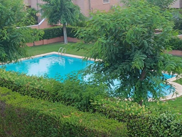 Casa adosada en Venta en Petrer