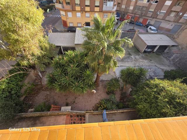 Casa adosada en Venta en Petrer