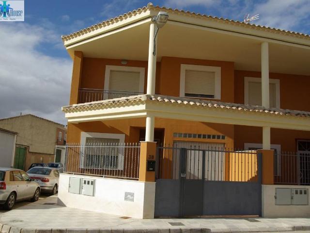 Casa adosada en Venta en Pedanías Extrarradio