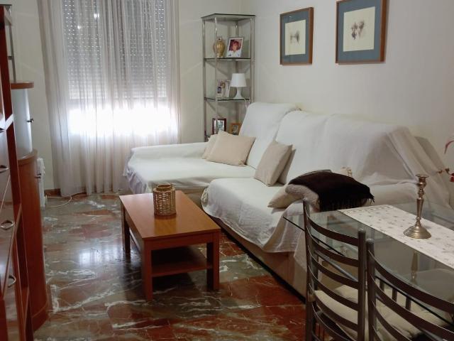 ✨ Casa adosada en venta en Pedro Abad ✨