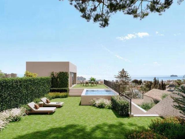 Casa adosada en Venta en Pedregalejo Morlaco