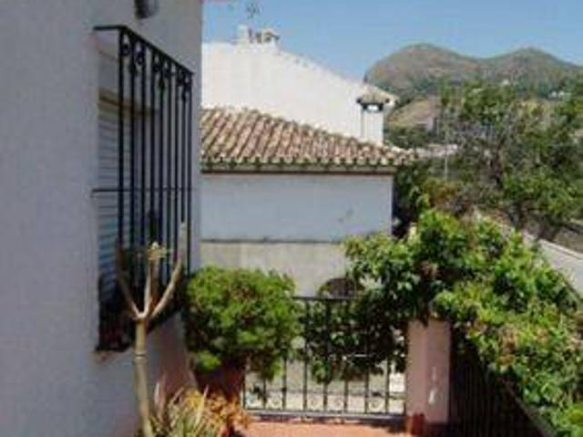 Casa adosada en Venta en Pedregalejo Morlaco