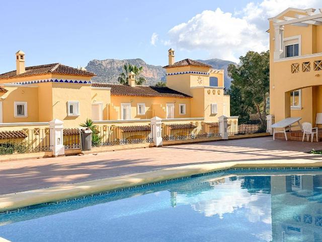 Casa adosada en Venta en Pedreguer