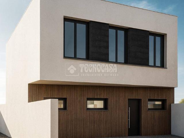 Casa adosada en Venta en Peligros