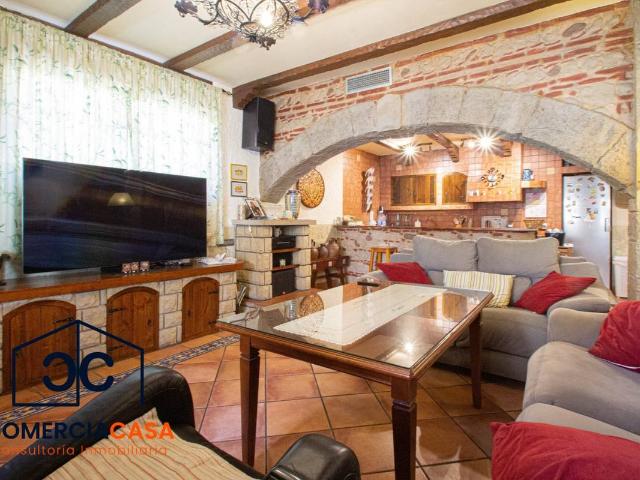 Casa adosada en Venta en Peligros