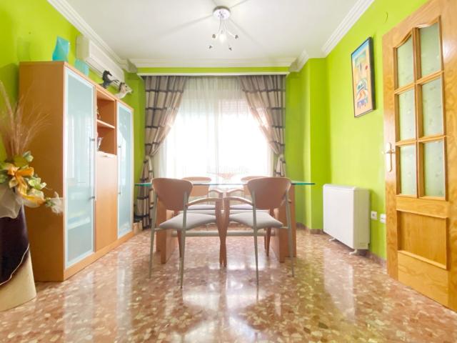 Casa adosada en venta en Peligros. CASA EN VENTA EN PELIGROS. Casas adosadas.