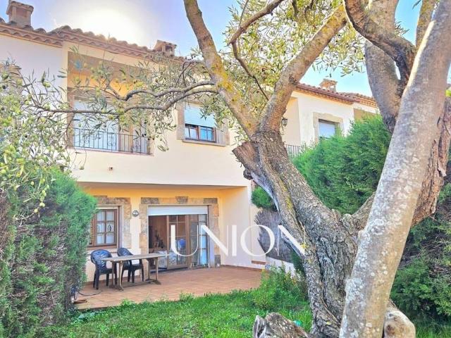 Casa adosada en Venta en Piverd Vila Seca Bruguerol