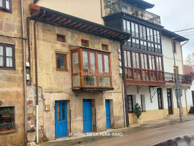 Casa adosada en venta en Piélagos, Oruña. CASA ADOSADA PIEDRA SILLERIA ORUÑA. Casas adosadas.