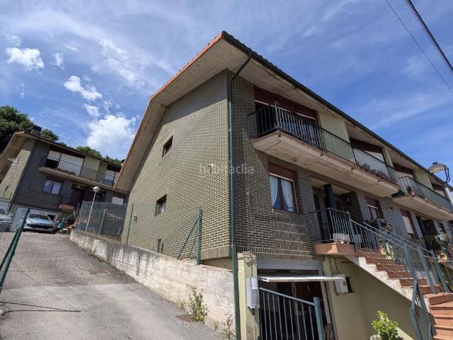 Casa adosada en venta en Piélagos, Renedo. Adosado en venta en Renedo, 3 dormitorios. Casas adosadas.
