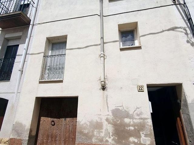 Casa adosada en venta en Piera, de 309 m² 4 habitaciones por 209.000