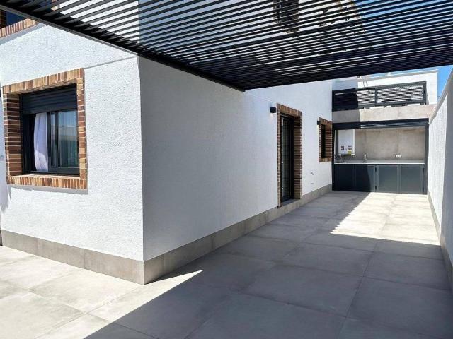 Casa adosada en Venta en Pilar de la Horadada ciudad