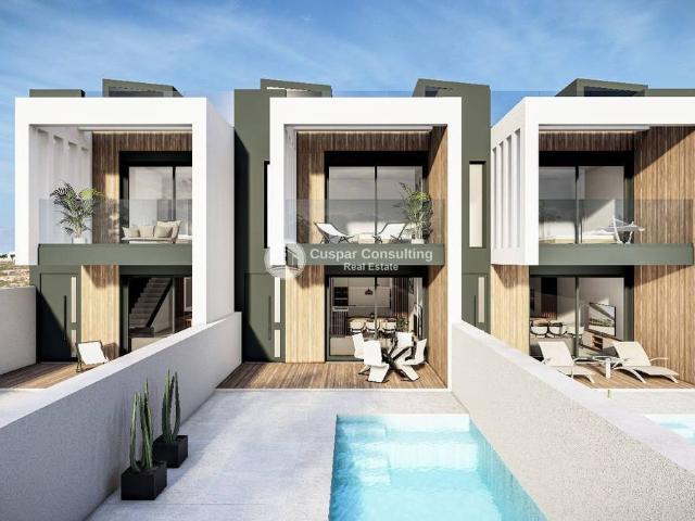Casa adosada en Venta en Pilar de la Horadada ciudad