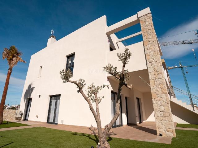 Casa adosada en venta en Pilar de la Horadada, Pilar de la Horadada Ciudad. Casas adosadas Pilar de la.